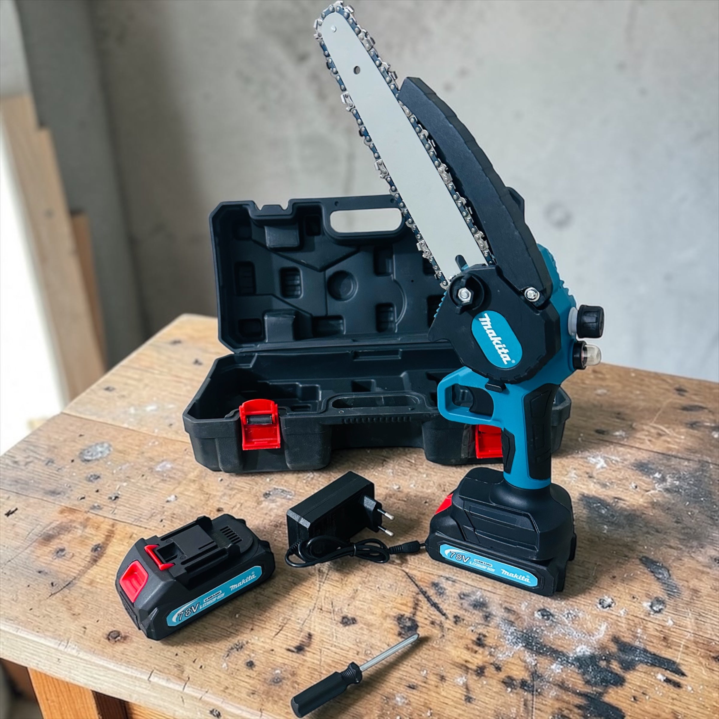 Mnchar 24 CM  avec pompe zit 8" avec lame et chaine 6 pouces